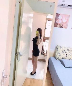 包河大胸中项个人