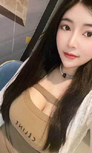 南山大奶小奶茶老师