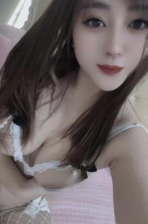 朝阳邻家女孩