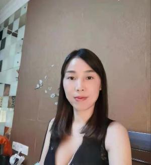 心语美女
