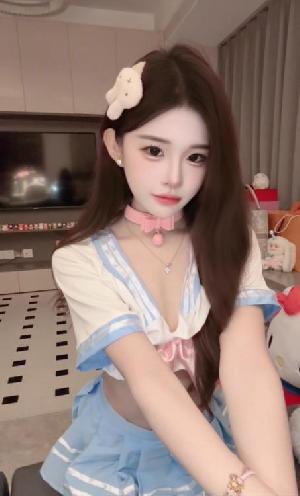 清纯甜美小迷妹