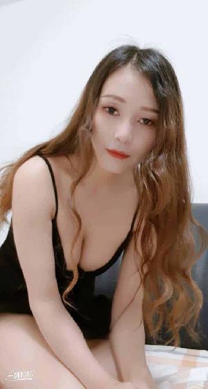 天河东站小鱼嫩妹