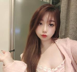 福田潮喷甜美嫩妹