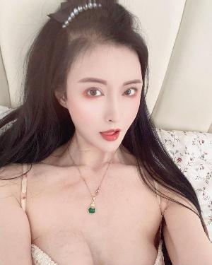 东区性感小姐姐