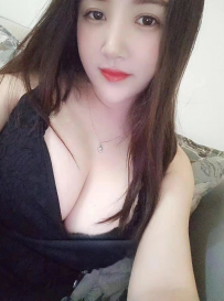 温柔性感大胸小少妇