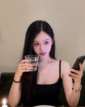 性感身材颜值奶茶老师