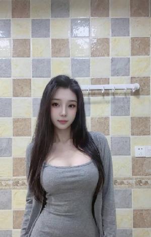 性感丰满大胸星星