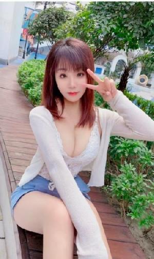 青羊区大胸美女晴晴