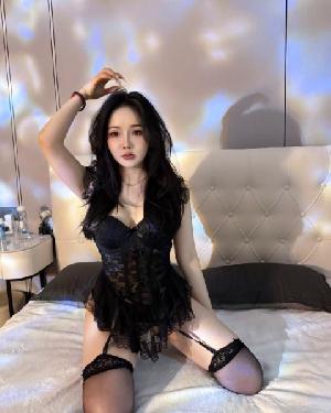拱墅爆乳美少女