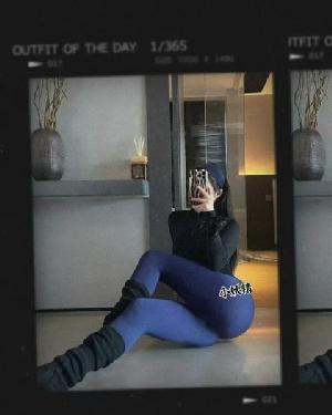 巨乳性感健身教练
