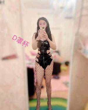 三通肉感嫂子