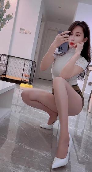 可角色扮演美女