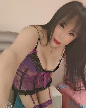 三通后门少妇