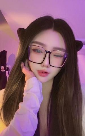 蜀山美臀萱妹子