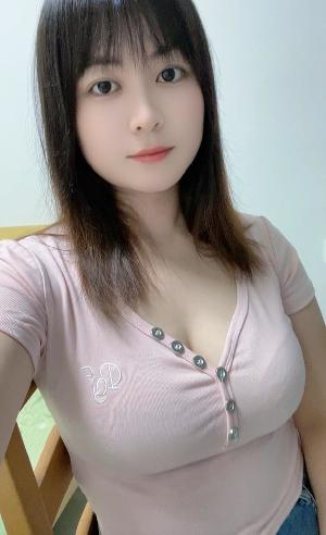 下沙清纯可爱听话妹妹