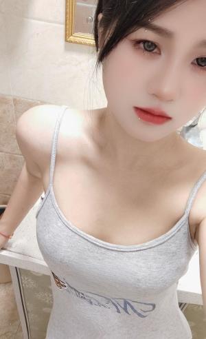 颜值美女老师
