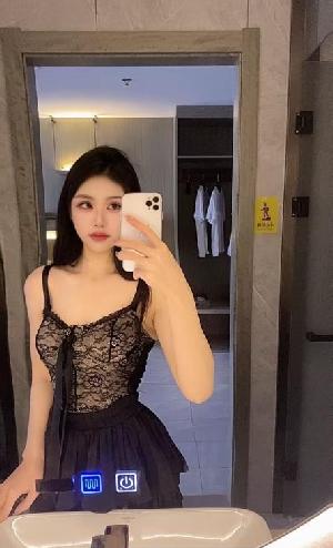 黄埔好身材小迪
