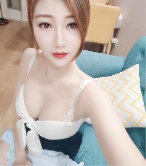 肤白美少妇丽丽