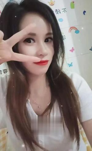大奶骚气女友感妹妹