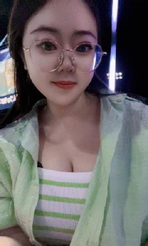 服务系真大F胸琦琦
