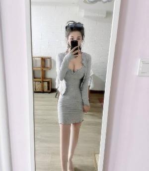 龙岗兼职性感大胸御姐服务好口活一绝