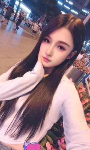 可颜可甜的可人老师