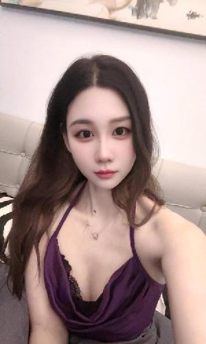 吴中清纯嫩妹橙橙