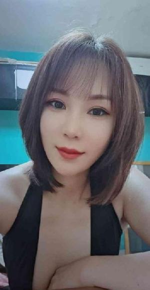 苗条服务系小悦