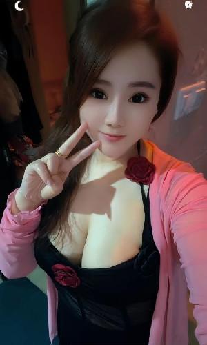 金水区丰满G奶少妇