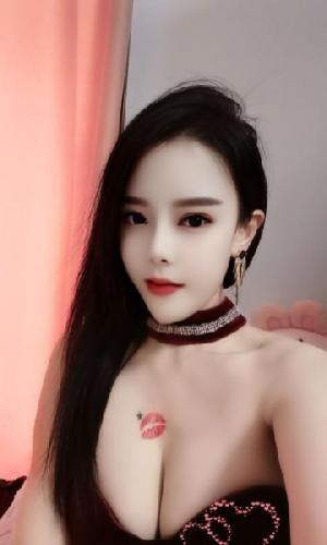 天河肥臀爆乳筱桐