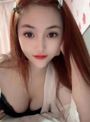 水多逼紧， 性感温柔身材好