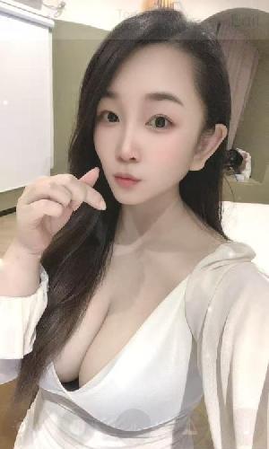 东湖风骚大乳芷沫