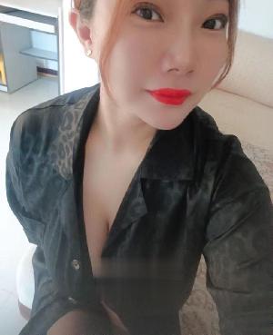 资深美女少妇