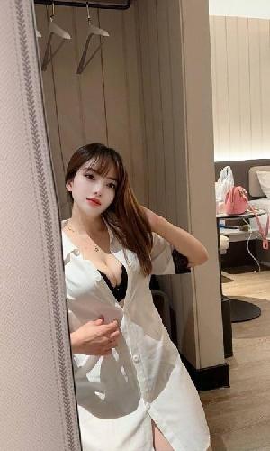 大奶人妻