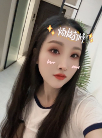 jk黑丝高挑御姐