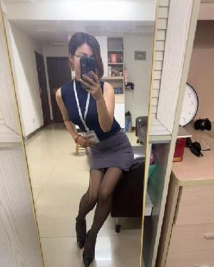 海珠OL制服少妇