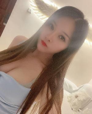 温柔贴心颜值小柠