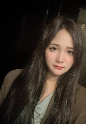 花都颜控妹欣欣