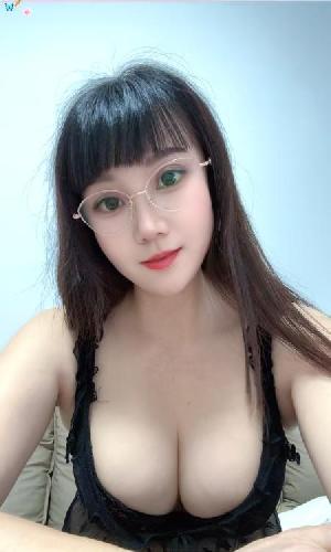 瑶海大胸妖娆少妇