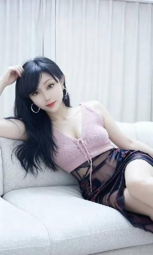 韵味十足美少妇多多