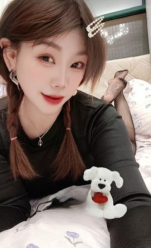 天河性感风情嫩妹