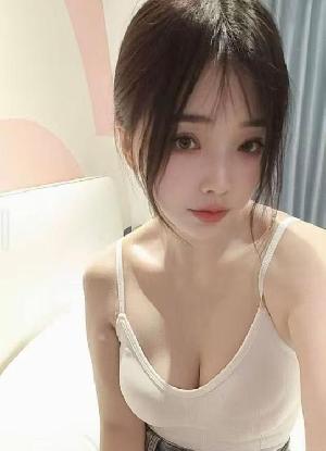 曼妙丰满服务好桃子