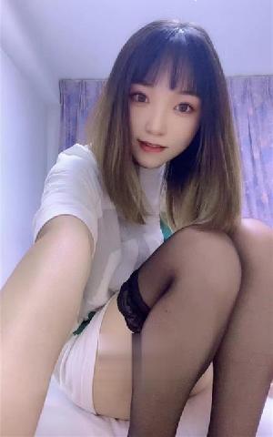 丝袜小妖精