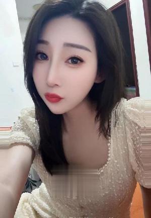 身材超棒的骚妹口活超棒保准哥哥软不下来