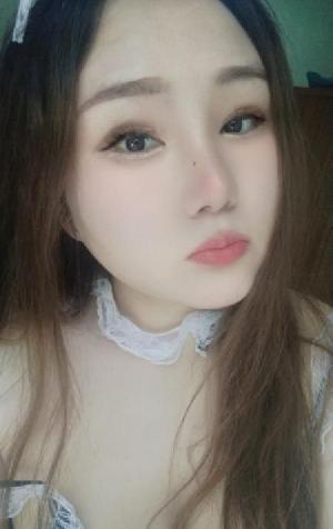 肉感丰腴人妻薇薇