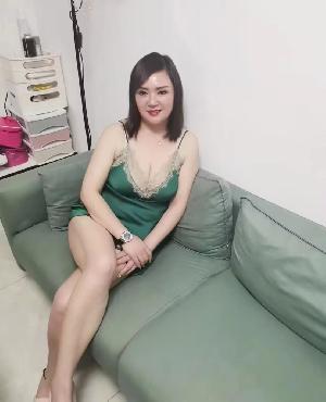 罗湖大奶老师玫瑰