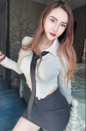 性感身材服务系妹子