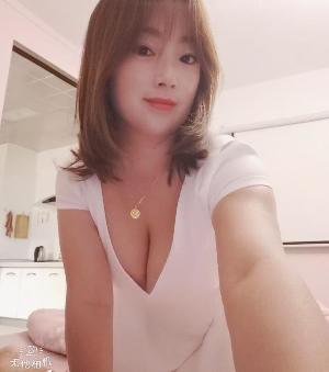 团结南路肉肉的小雨