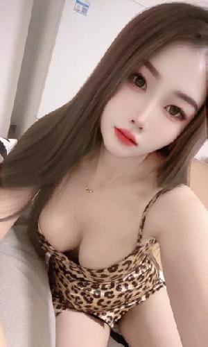 福永骚菲菲姐姐