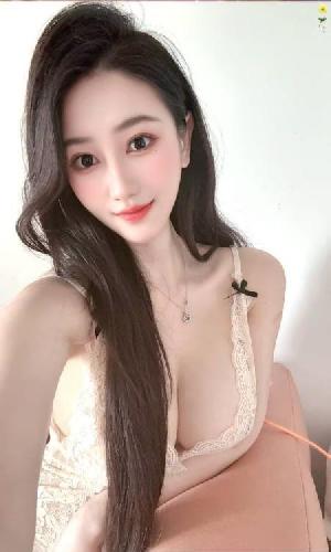 气质甜妹大美美
